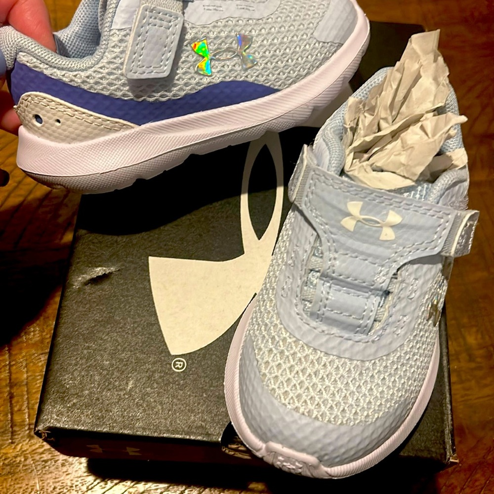 Toddler Size 5 Surge 3 Tennis Shoes